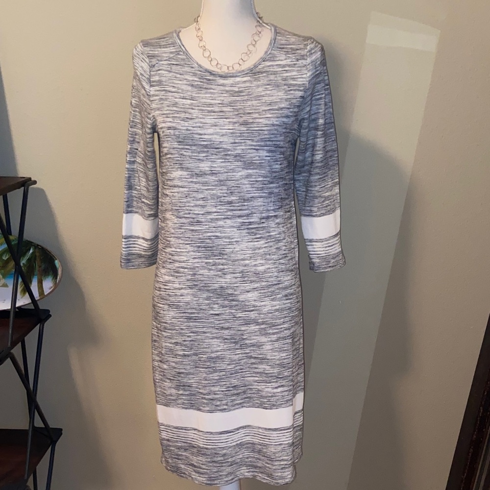 Hilary Radley Marled Heather Gray & White Mid Sleeve Stretch Knit Midi Dress